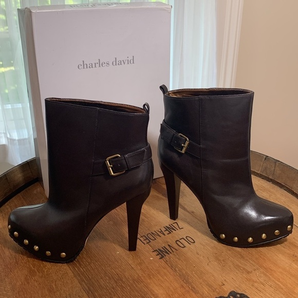 Charles David NIB Biff Brown Leather High Heel Stud Buckle Platform Boots 6.5 B - Picture 1 of 17